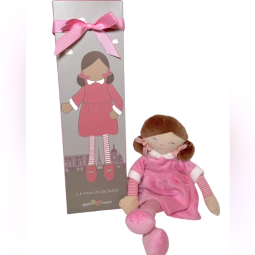 APPLE SAUCE “ le monde de bebe” 12” pink doll